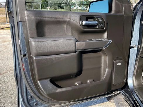 Used 2022 GMC Sierra 1500 AT4 w/ AT4 Preferred Package image 21