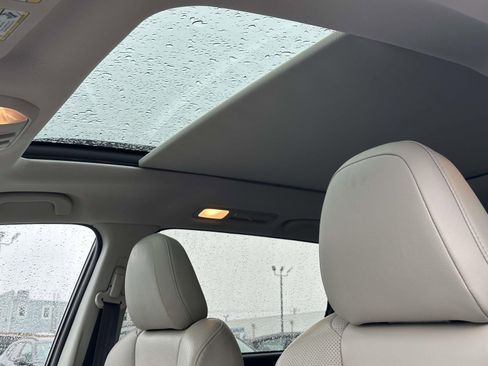 Used 2023 Subaru Ascent Limited w/ Technology Package image 9