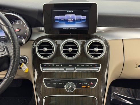 Used 2016 Mercedes-Benz C 300 Sedan image 24