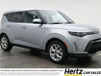 Used 2025 Kia Soul LX w/ LX Technology Package