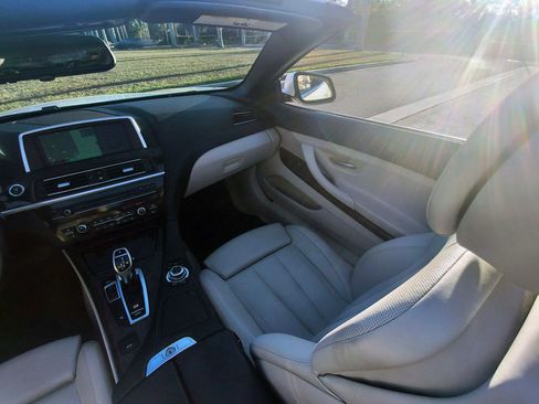 Used 2012 BMW 650i Convertible image 13