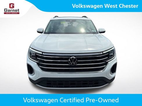 Used 2024 Volkswagen Atlas SE w/ Panoramic Sunroof Package AWD/4WD image 9