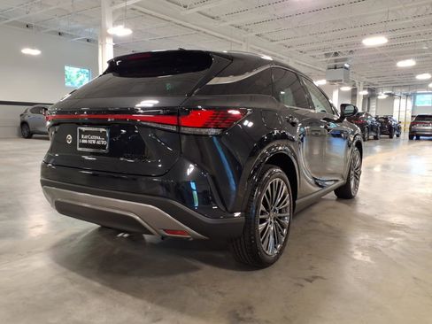 New 2026 Lexus RX 450h AWD image 16