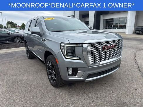 Used 2024 GMC Yukon Denali w/ Denali Reserve Package AWD/4WD image 3