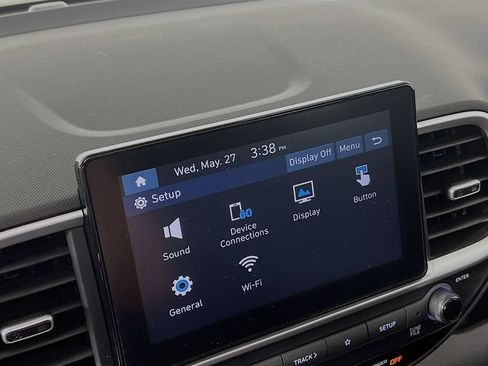 Used 2025 Hyundai Venue SEL FWD image 13