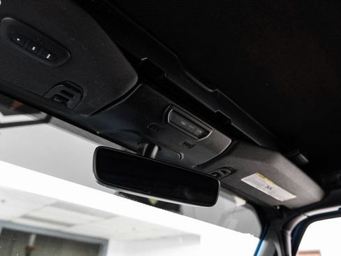 Used 2021 Jeep Gladiator Rubicon image 36