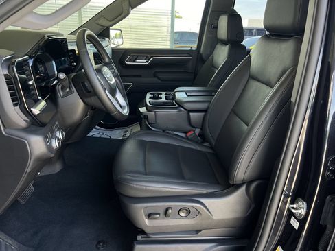 Used 2026 GMC Sierra 1500 SLT RWD image 22