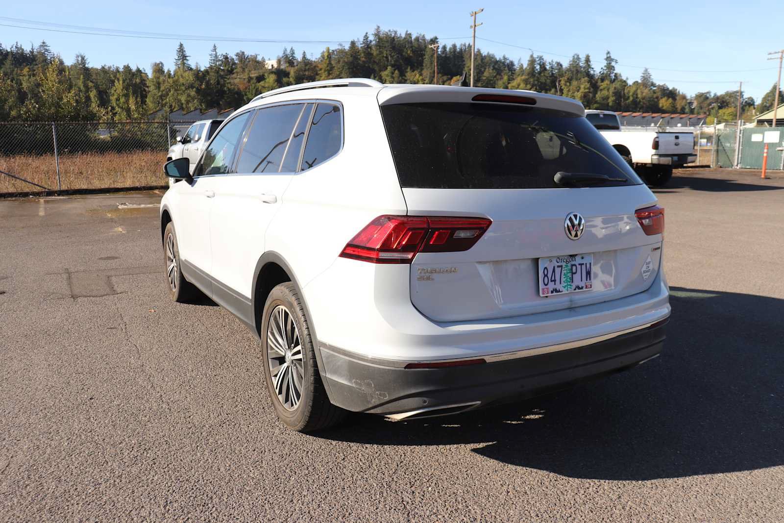 Used 2019 Volkswagen Tiguan SEL AWD/4WD image 7