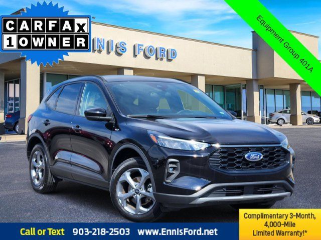 Used 2025 Ford Escape ST-Line Select AWD/4WD image 1