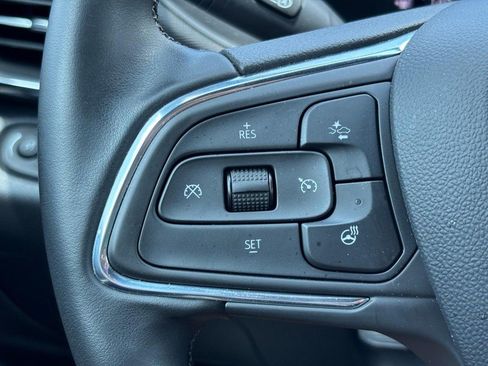 Used 2025 Buick Envista Preferred w/ Convenience I Package FWD image 19