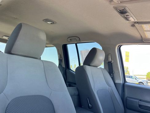 Used 2011 Nissan Xterra S w/ 4X4 Value Package image 17