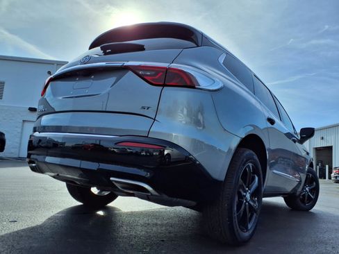 Used 2024 Buick Enclave Essence w/ Technology Package image 35