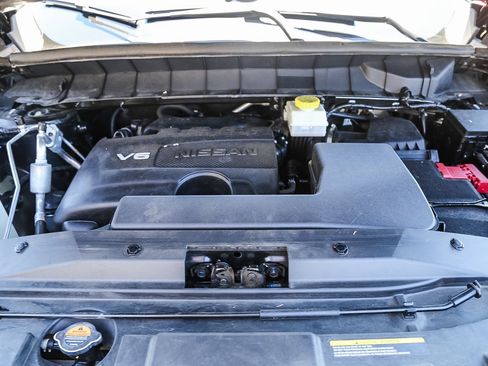 Used 2023 Nissan Pathfinder SL AWD/4WD image 25