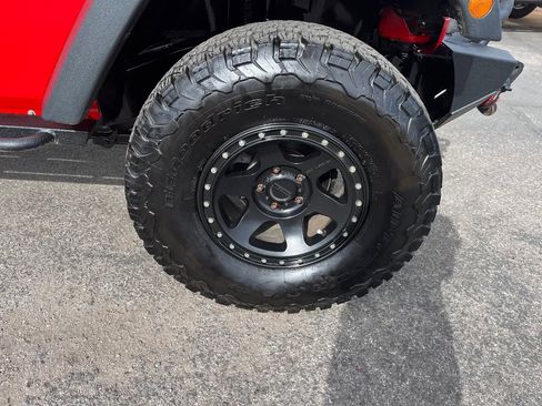 Used 2015 Jeep Wrangler Unlimited Sport w/ Quick Order Package 24S image 41