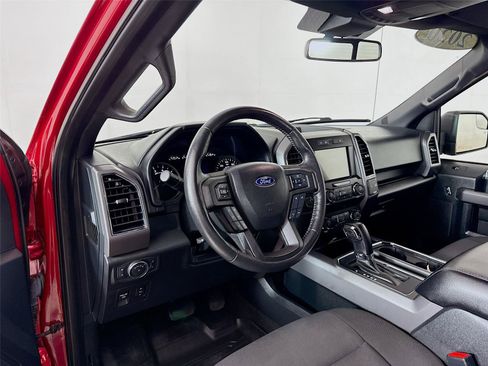 Used 2020 Ford F150 XLT w/ Equipment Group 302A Luxury AWD/4WD image 24