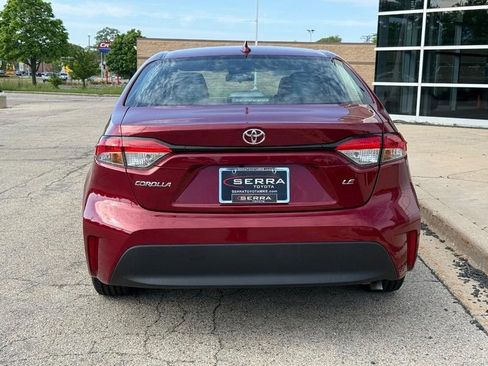 Used 2024 Toyota Corolla LE FWD image 4