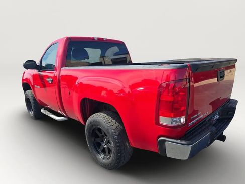 Used 2011 GMC Sierra 1500 SLE w/ SLE Preferred Package AWD/4WD image 3