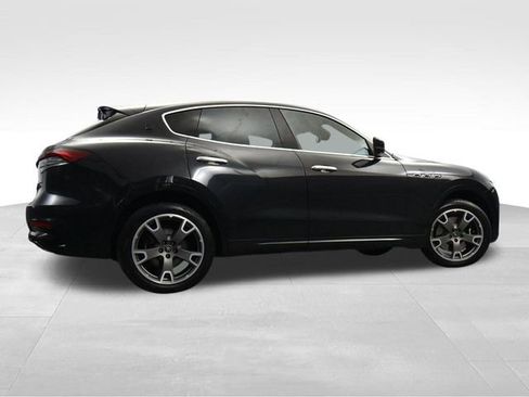 Used 2023 Maserati Levante Modena image 28