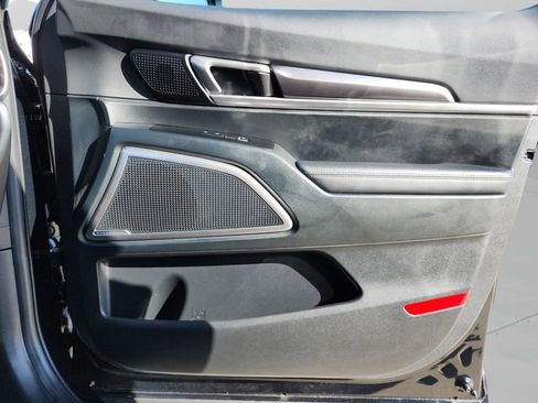 Certified 2024 Kia Telluride LX FWD image 31