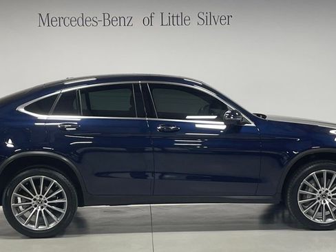 Used 2023 Mercedes-Benz GLC 300 4MATIC Coupe image 7