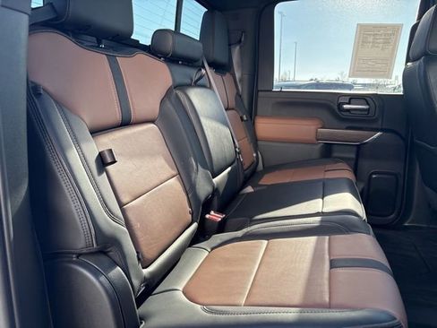 Certified 2023 Chevrolet Silverado 2500 High Country w/ LPO, Hitch Package image 19