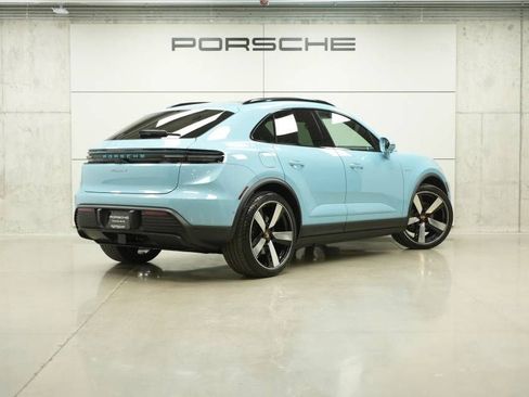 New 2026 Porsche Macan 4 Electric AWD/4WD image 7