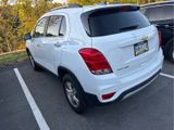Used 2018 Chevrolet Trax LT w/ LT Convenience Package image 6