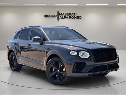 Used 2021 Bentley Bentayga AWD/4WD image 1