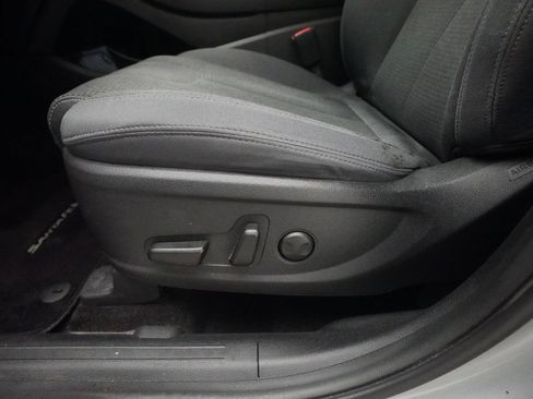 Used 2021 Hyundai Santa Fe SEL w/ Convenience Package FWD image 29