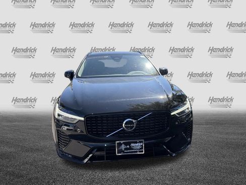 Certified 2025 Volvo XC60 B5 Plus w/ Climate Package image 3