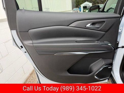 New 2026 Chevrolet Traverse Z71 w/ Enhanced Driving Package AWD/4WD image 33