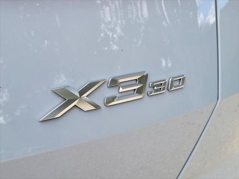 Used 2025 BMW X3 xDrive30i AWD/4WD image 9