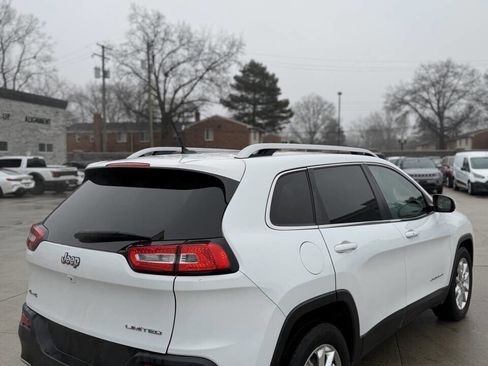 Used 2014 Jeep Cherokee Limited image 7