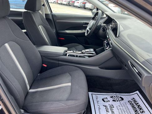 Used 2023 Hyundai Sonata SEL image 9