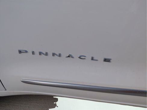 New 2026 Chrysler Pacifica Pinnacle image 29