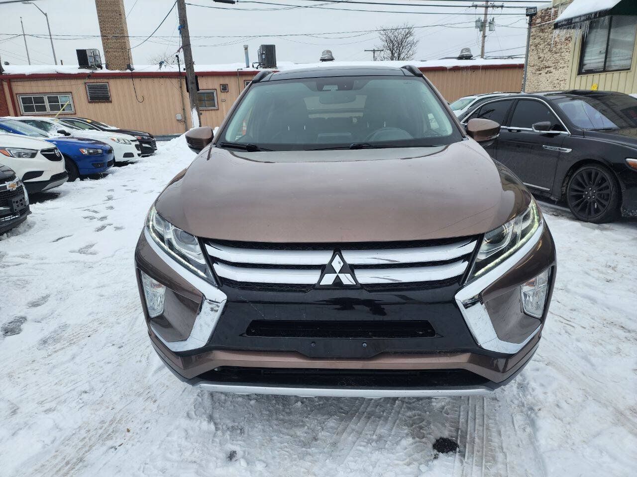 Used 2019 Mitsubishi Eclipse Cross SEL AWD/4WD image 2