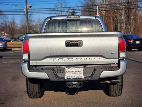 Used 2023 Toyota Tacoma TRD Sport image 6