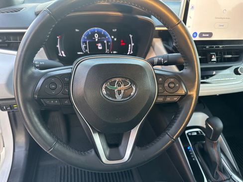 Used 2025 Toyota Corolla FX w/ Convenience Package FWD image 13