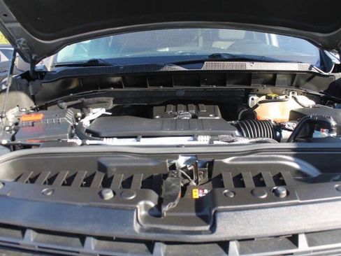 Used 2022 Chevrolet Silverado 1500 LT image 16