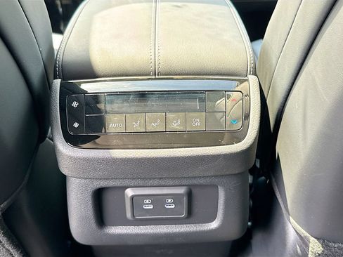 Used 2027 INFINITI QX60 Pure w/ Cargo Package FWD image 27