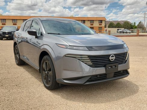 Used 2025 Nissan Murano SV AWD/4WD image 6