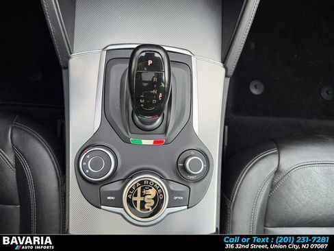 Used 2018 Alfa Romeo Stelvio Sport w/ Quick Order Package 22J Sport image 21