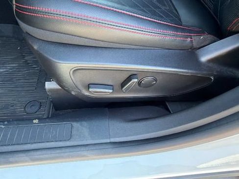 Used 2024 Ford Escape ST-Line Elite w/ Premium Technology Package AWD/4WD image 21