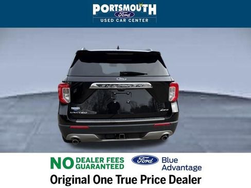 Certified 2022 Ford Explorer Limited w/ Equipment Group 301A image 33