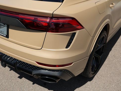 Used 2025 Audi RS Q8 performance AWD/4WD image 12