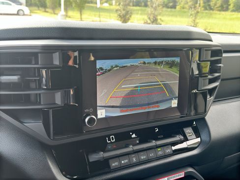 New 2026 Toyota Tundra SR image 24