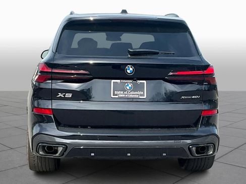 New 2026 BMW X5 xDrive40i w/ M Sport Package AWD/4WD image 4