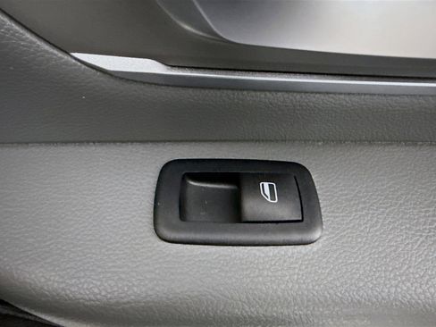 Used 2019 RAM 1500 Big Horn image 31