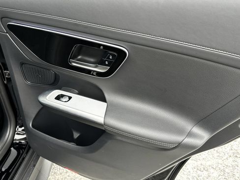 Certified 2026 Mercedes-Benz GLC 300 image 19