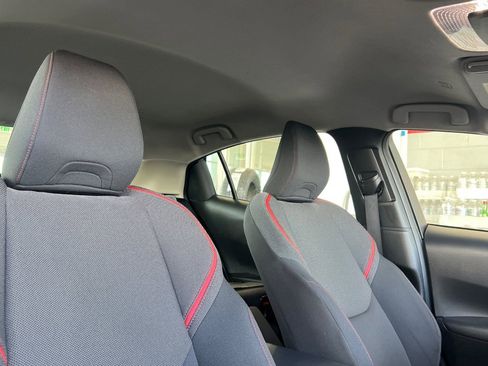 Used 2024 Toyota Prius Prime SE image 14